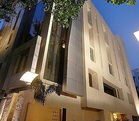 Hotel Metropole Calcutá Exterior foto
